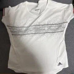 アディダス　スポーツウェア　Tシャツ　白
