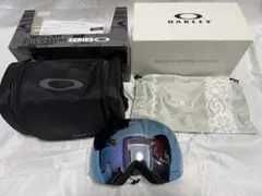 OAKLEY FLIGHT DECK SNOW ゴーグル