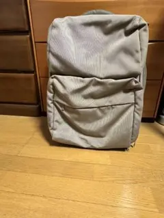 MANDARIANA DUCKキャリーバッグ カーキ色のサムネイル