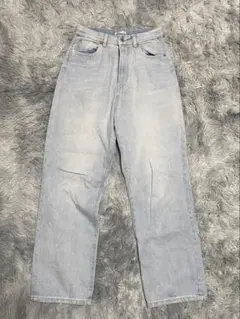 ぽに様専用　アプレジュール　ストレートデニム　ライトブルー　LARGEのサムネイル