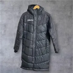 【極美品！ATHLETA ベンチコート カモフラージュ　ブラック 160】のサムネイル