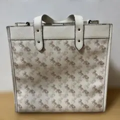 coach トートバッグ