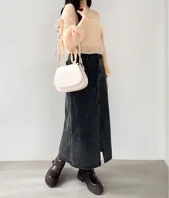 Item thumbnail for item 203afd5a-82ea-44c4-8d8a-b60fe31bd981