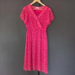 花柄 半袖 ひざ丈ワンピース レッド_ペチコート付