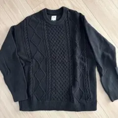 GAP 黒 ケーブルニット セーター