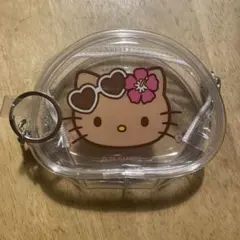 オリーブヤング　日焼けキティちゃん　クリアポーチ