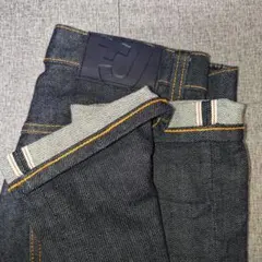 極美品☆UNIQLO ＋J セルビッジスリムフィットストレートジーンズ w29