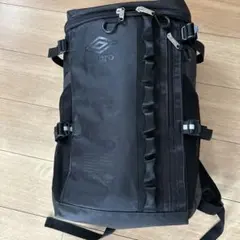 アンブロリュックバック