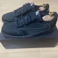 トラヴィススコット　エアジョーダン1 ロー　ブラックファントム