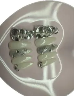 ホワイトシルバー メタリックネイルチップ 10個セット