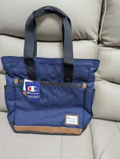 新品 Champion ショルダー、トートバッグ ネイビーのサムネイル