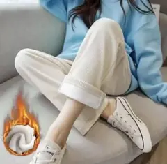 ワイドパンツ　裏起毛　コーデュロイ　カジュアルパンツ