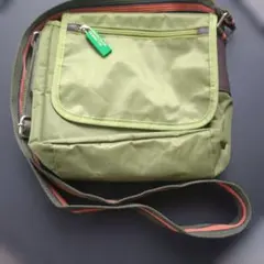 Item thumbnail for item 669b2ad3-7469-4d53-a90c-1280d5bdfec1