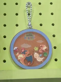 韓国 Pokémon ポコピアクリルシェイカーキーリング リザードン ヒトカゲ