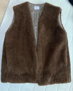 LOWRYS FARM ベスト