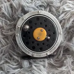 2025年最新】pflueger MEDALISTの人気アイテム - メルカリ