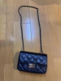 特価！ シープレザー 本革 キルティングバッグ Instagram エルベート
