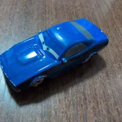 カーズ2　「ロッド・トルク・レッドライン」トミカ