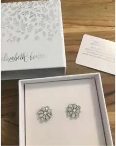 Elizabeth bower ピアス Della Stud Opal