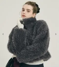 【Mサイズ】cocaフェイクファーショートジャケット　チャコール