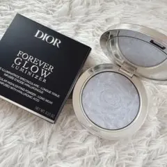 ディオールスキン フォーエヴァー グロウ ルミナイザー05 ブルーストロボ