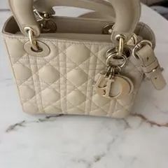 Dior Lady Dior カナージュ ショルダーバッグのサムネイル
