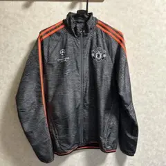 Umbro マンチェスター・ユナイテッド ピステ S Umbro マンチェスター・ユナイテッド ピステ S - メルカリ