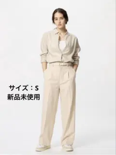 ◆新品未使用品◆ユニクロ　タックワイドパンツ