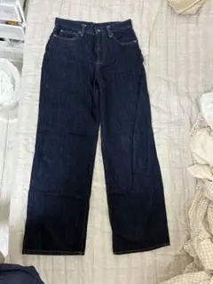 UNIQLO ワイドストレートジーンズ