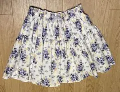 【anyFAM】【美品】春夏キッズ　花柄スカート　130cm