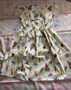 タグ付　アプレレクール 140cm サーティワン ワンピース 総柄