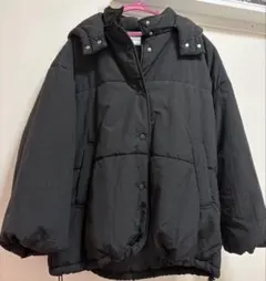 NICE CLAUP ブラックダウンジャケット フード付きのサムネイル