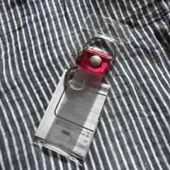 タワレコ　銀テープキーホルダー　赤