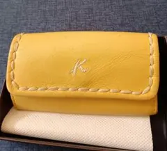 ヨコハマ　キタムラロゴ入り　レザーキーケース