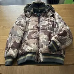 Quiksilver 迷彩柄 ダウンジャケット Lサイズのサムネイル