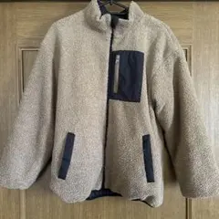 GU リバーシブルボアジャケット ベージュ
