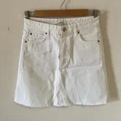 ZARA ホワイトデニムスカート
