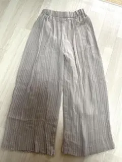 GUベージュプリーツパンツS