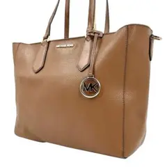 マイケルコース　トートバッグ　ロゴチャーム　ポーチ付　A４収納　レディース