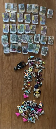スナックワールド キャラクターグッズ
