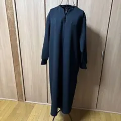 新品タグ付　アンフィーロ　黒ロング長袖ワンピース