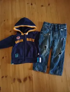 Item thumbnail for item 18235757-db0f-4283-9fc8-4a24c6e39097