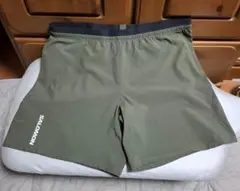 SALOMON ランニングパンツ CROSSショーツM　7インチ（メンズ）
