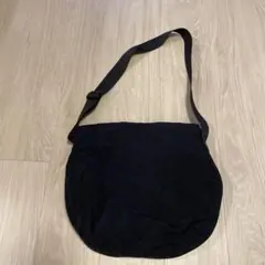 ワークマン　ブラック ショルダーバッグ シンプルデザイン