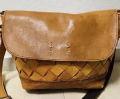 arbore アーバー　ダコタ　イルビゾンテ　ズッケロ　レザー 本革