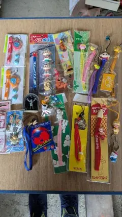 ペコちゃん ノベルティストラップ 3個セット