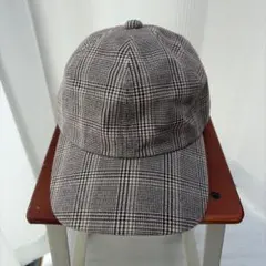 【美品】無印良品　チェック柄キャップ　ブラウンのサムネイル
