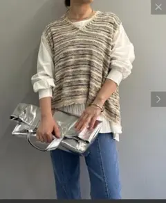 美品 スピックアンドスパン フリンジニットベスト ナチュラル 