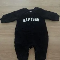 もこもこロンパース