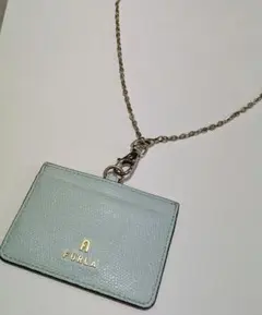 FURLA　フルラ　人気の可愛く洒落たカード入れ&パスケース　定価2万2000円